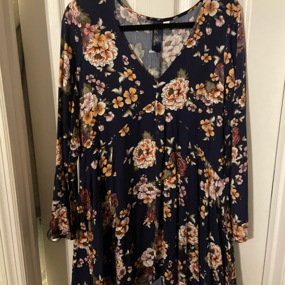 Navy blue long sleeve dress